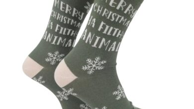 Merry Christmas Ya Filthy Animal Socks - Size 7 - 11