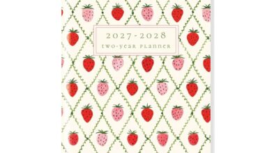 Strawberries Monthly Slim Monthly Diary 2027 - 2028